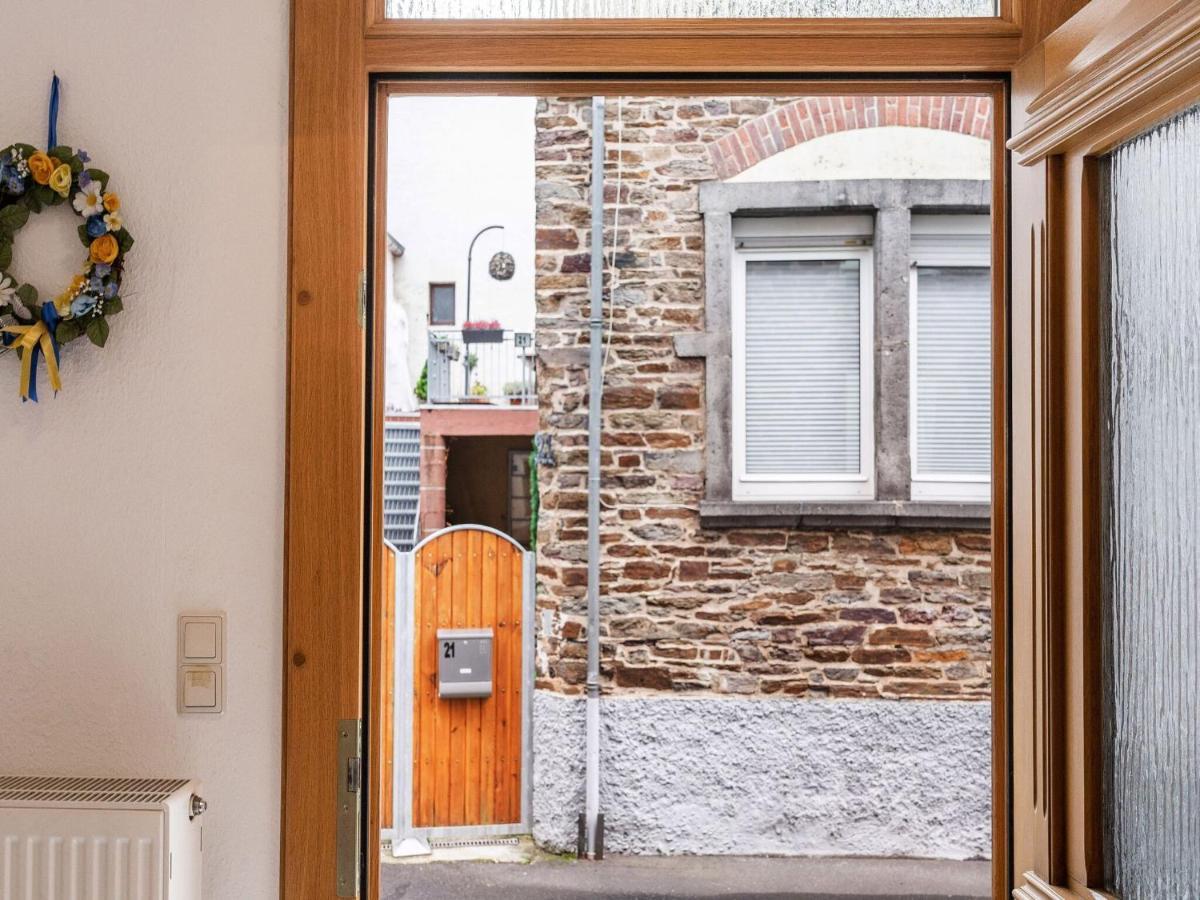 Comfortable Apartment In Ediger Eller Eifel Sankt Aldegund Exterior photo